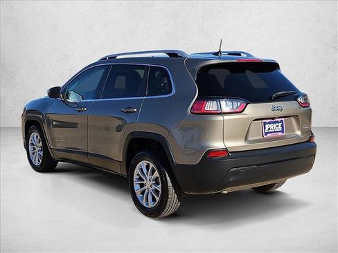 Used 2019 Jeep Cherokee Latitude w/ Popular Appearance Group FWD image 8