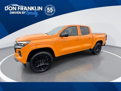 Used 2025 Chevrolet Colorado Z71 w/ Z71 Convenience Package 2