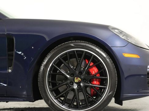 Used 2019 Porsche Panamera GTS AWD/4WD image 6