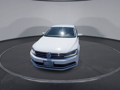 Used 2017 Volkswagen Jetta S FWD image 3