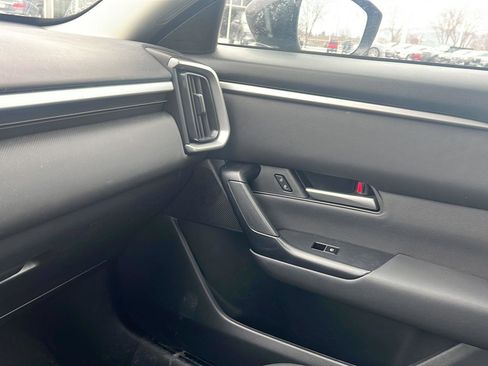 Used 2025 MAZDA CX-50 AWD 2.5 S w/ Cargo Package image 24