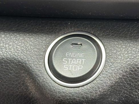 Used 2022 Kia Rio S w/ Technology Package FWD image 9