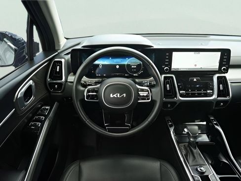 Used 2023 Kia Sorento SX FWD image 24