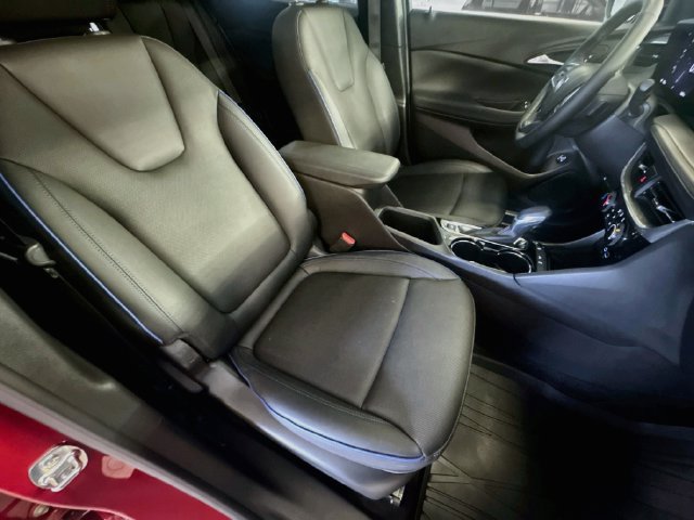 Used 2026 Buick Encore GX Sport Touring w/ Comfort Package FWD image 27