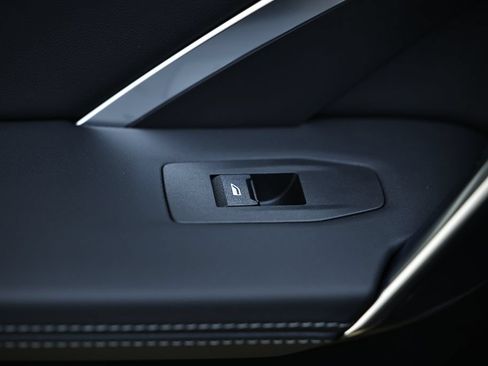 New 2026 BMW X1 xDrive28i AWD/4WD image 23