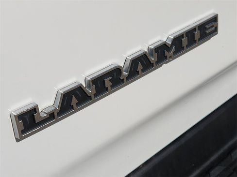 Used 2024 RAM 1500 Laramie image 11