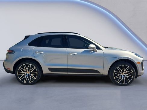 Used 2024 Porsche Macan AWD/4WD image 6