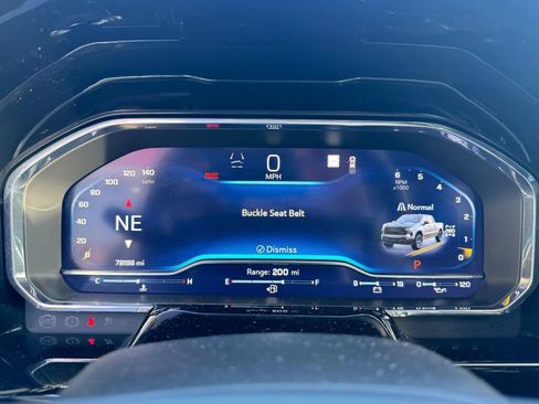 Used 2022 Chevrolet Silverado 1500 LT Trail Boss w/ LT Trail Boss Premium Package image 27