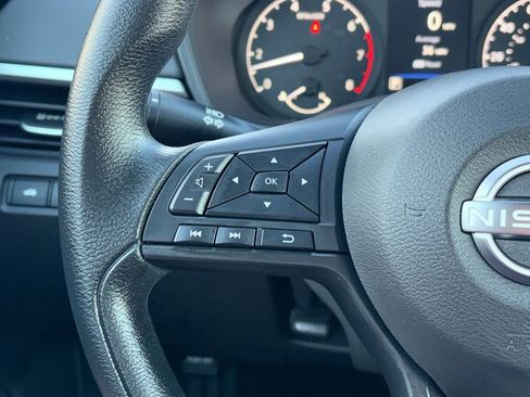 Used 2025 Nissan Altima 2.5 S image 12