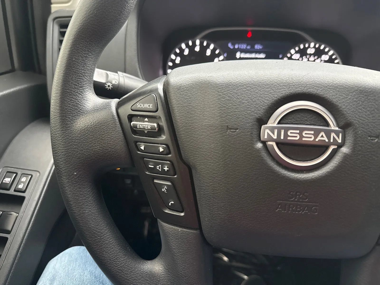 Used 2024 Nissan Frontier S w/ Technology Package RWD image 18