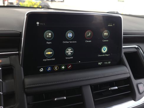 Used 2021 Chevrolet Suburban LS image 15