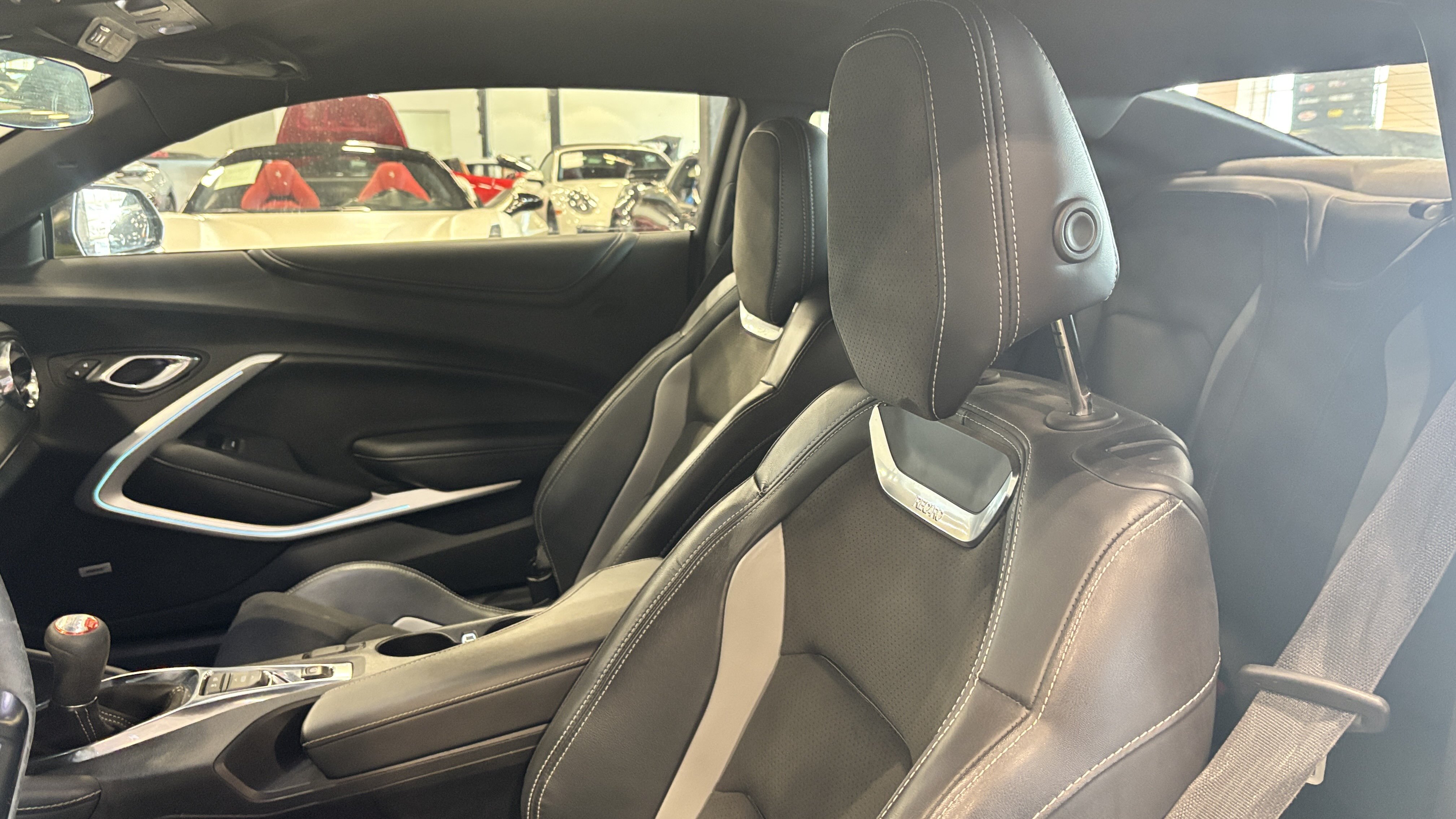 Used 2019 Chevrolet Camaro SS RWD image 9