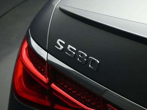 Used 2023 Mercedes-Benz S 580 4MATIC Sedan image 60
