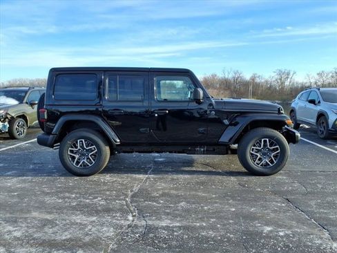 New 2026 Jeep Wrangler Sahara w/ Safety Group image 16