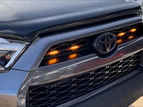 Used 2019 Toyota 4Runner TRD Off-Road Premium image 29