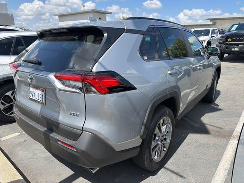 Used 2025 Toyota RAV4 XLE Premium FWD image 3