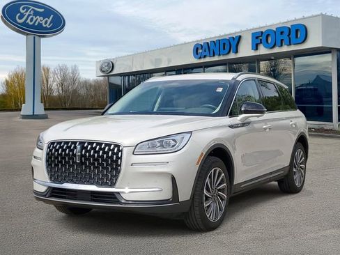 Used 2024 Lincoln Corsair Reserve w/ Equipment Group 201A AWD/4WD image 2