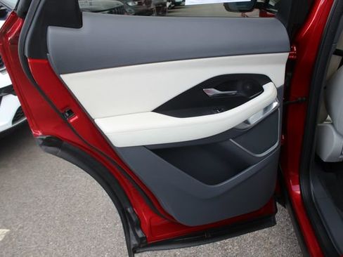 Used 2020 Jaguar E-PACE SE AWD/4WD image 22