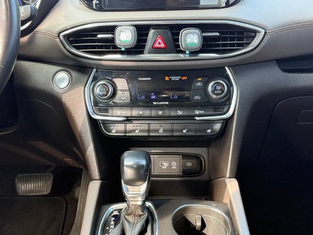 Used 2020 Hyundai Santa Fe Limited FWD image 17