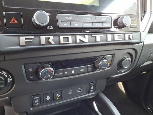 New 2026 Nissan Frontier SV image 25