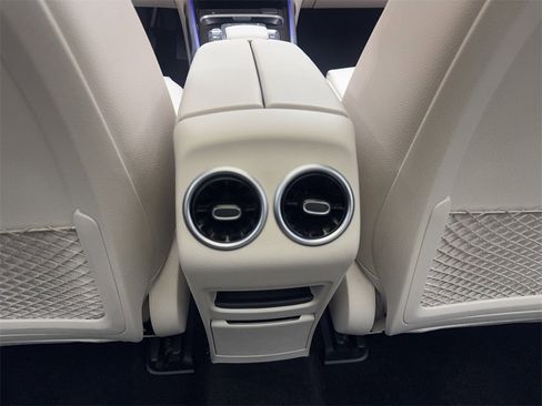 Used 2023 Mercedes-Benz EQB 300 4MATIC image 69