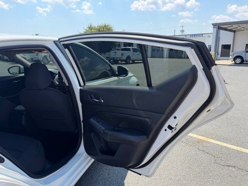 Used 2020 Nissan Altima 2.5 S FWD image 32