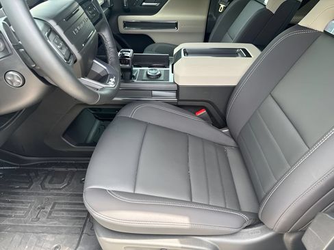 New 2026 GMC Hummer EV 4x4 Crew Cab image 9