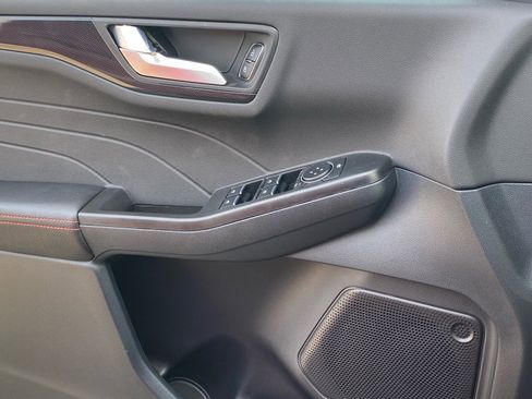 New 2026 Ford Escape ST-Line w/ Tech Pack #1 image 13