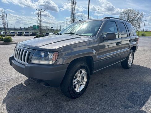 Used 2004 Jeep Grand Cherokee Laredo w/ Convenience Group image 13