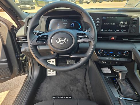 New 2026 Hyundai Elantra Sport FWD image 9