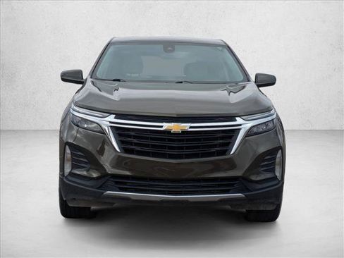 Used 2023 Chevrolet Equinox LT image 2