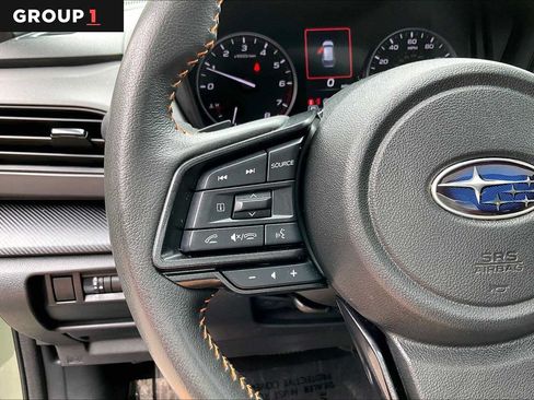 Used 2024 Subaru Crosstrek 2.5i Limited AWD/4WD image 24