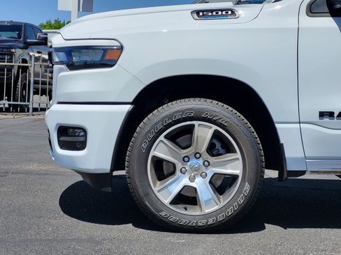 New 2026 RAM 1500 Express RWD image 10