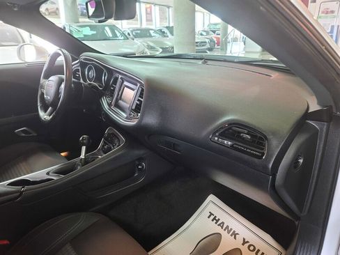 Used 2015 Dodge Challenger R/T w/ Quick Order Package 22B R/T image 13