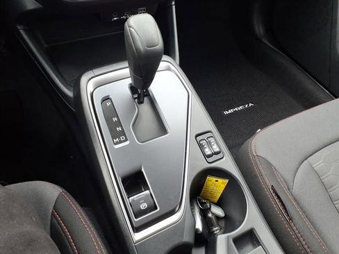 Used 2024 Subaru Impreza 2.0i Sport image 8