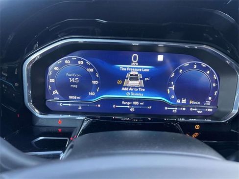 Used 2022 Chevrolet Silverado 1500 LT image 26