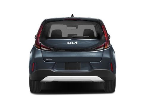 Used 2025 Kia Soul LX w/ LX Technology Package FWD image 5