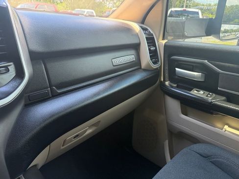 Used 2021 RAM 3500 Big Horn w/ Level 1 Equipment Group AWD/4WD image 25