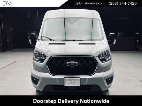 Used 2022 Ford Transit 350 XLT RWD image 10