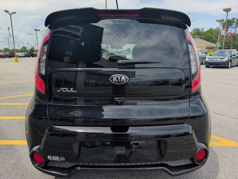 Used 2016 Kia Soul + w/ Tarmac Special Edition FWD image 6