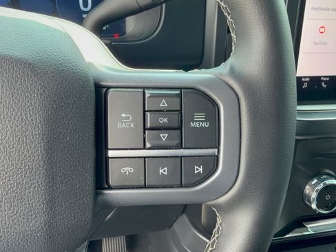 Used 2025 Ford F250 Lariat w/ Lariat Ultimate Package AWD/4WD image 19