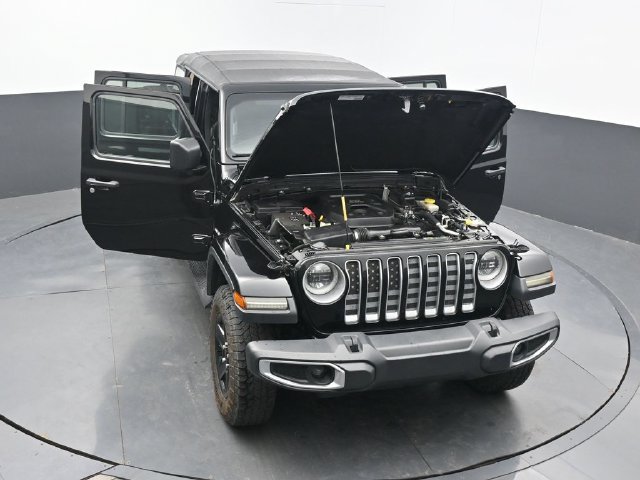 Used 2018 Jeep Wrangler Unlimited Sahara w/ Safety Group AWD/4WD image 68