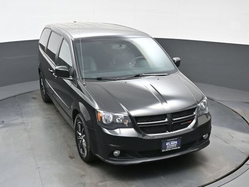 Used 2017 Dodge Grand Caravan GT FWD image 40