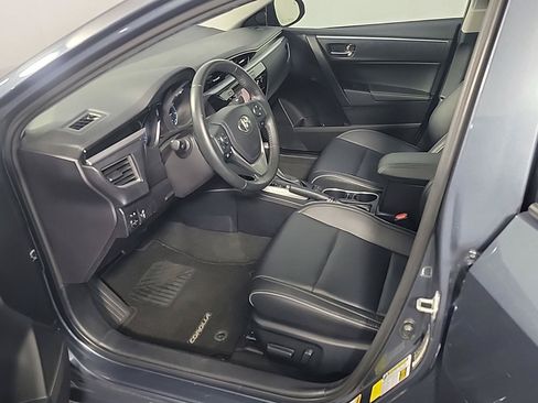 Used 2015 Toyota Corolla S Premium FWD image 17