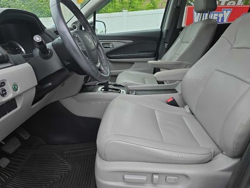 Used 2017 Honda Pilot EX-L image 17
