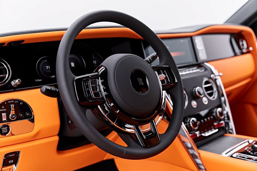 Used 2026 Rolls-Royce Cullinan w/ Cullinan Package AWD/4WD image 50