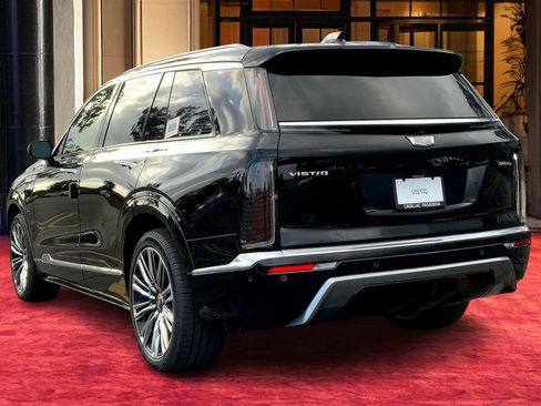 New 2026 Cadillac Vistiq Premium Luxury AWD/4WD image 4