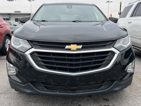 Used 2021 Chevrolet Equinox LT image 2