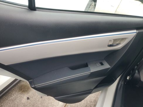 Used 2016 Toyota Corolla LE image 13