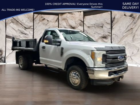 Used 2018 Ford F350 XL w/ Power Equipment Group AWD/4WD image 32